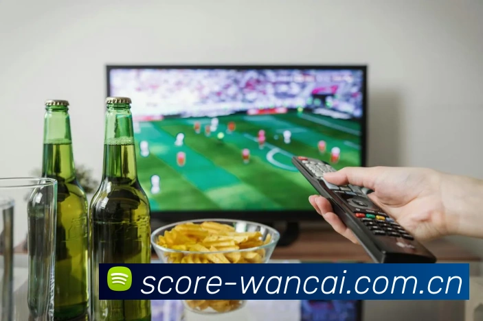 曼城高位逼抢战术解析